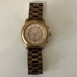 Michael Kors MK5384 Rose Gold Wrist Watch Women Preowned Needs Battery